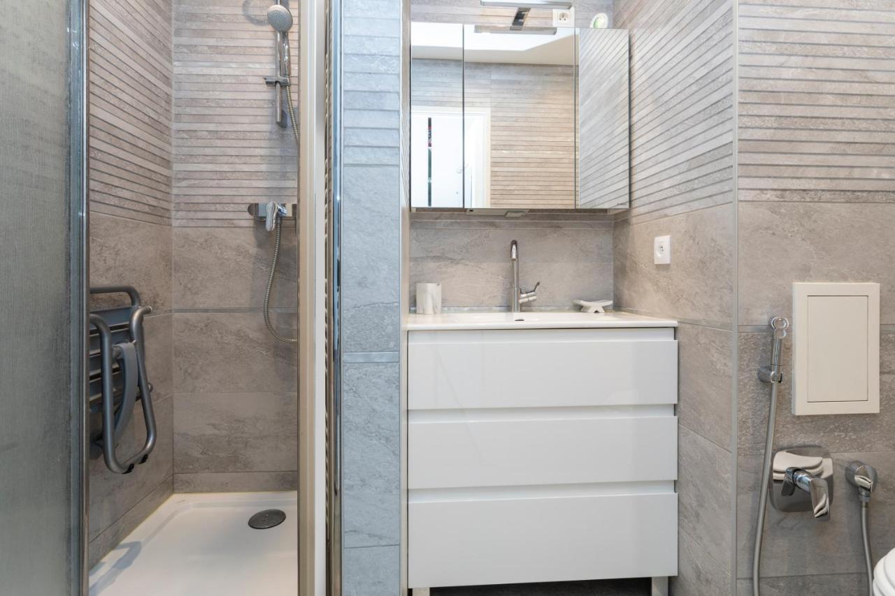 Le Cosy Avec Piscine, Balcon Et Parking Apartment Trouville-sur-Mer Bagian luar foto