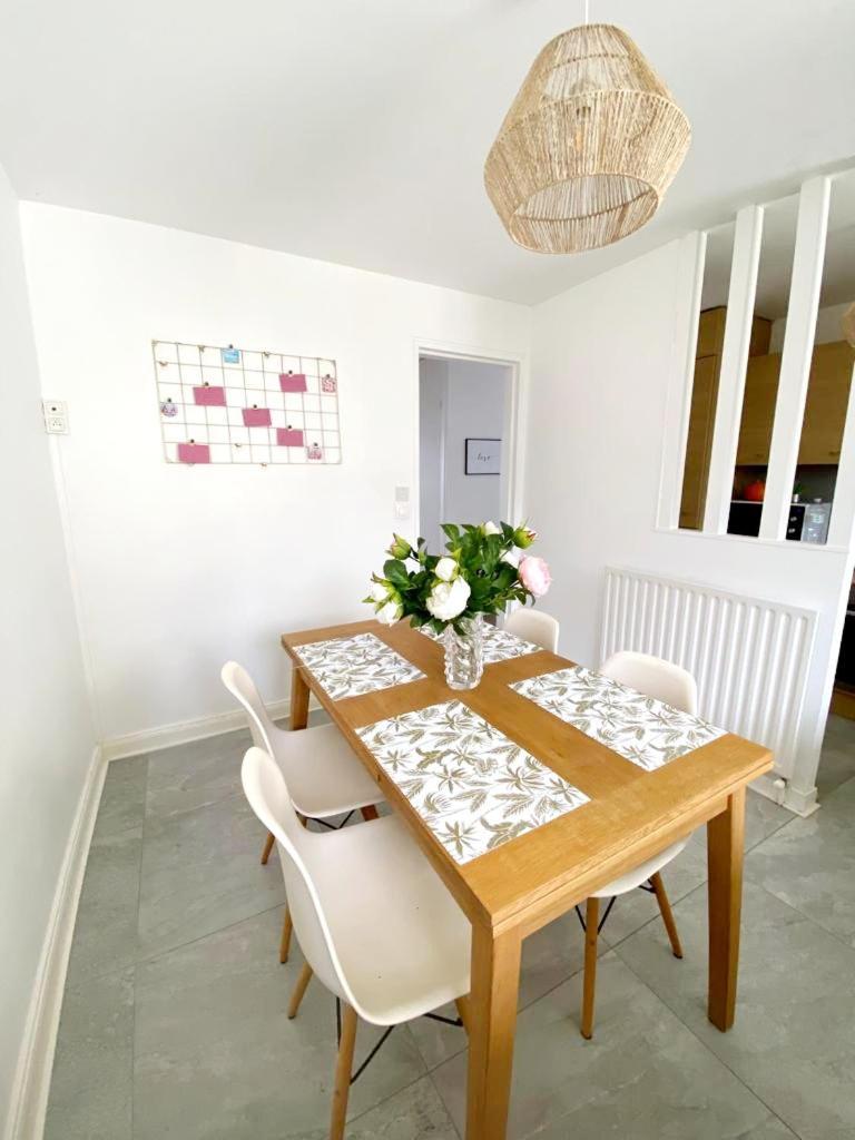 Le Cosy Avec Piscine, Balcon Et Parking Apartment Trouville-sur-Mer Bagian luar foto