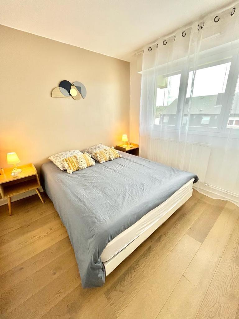 Le Cosy Avec Piscine, Balcon Et Parking Apartment Trouville-sur-Mer Bagian luar foto